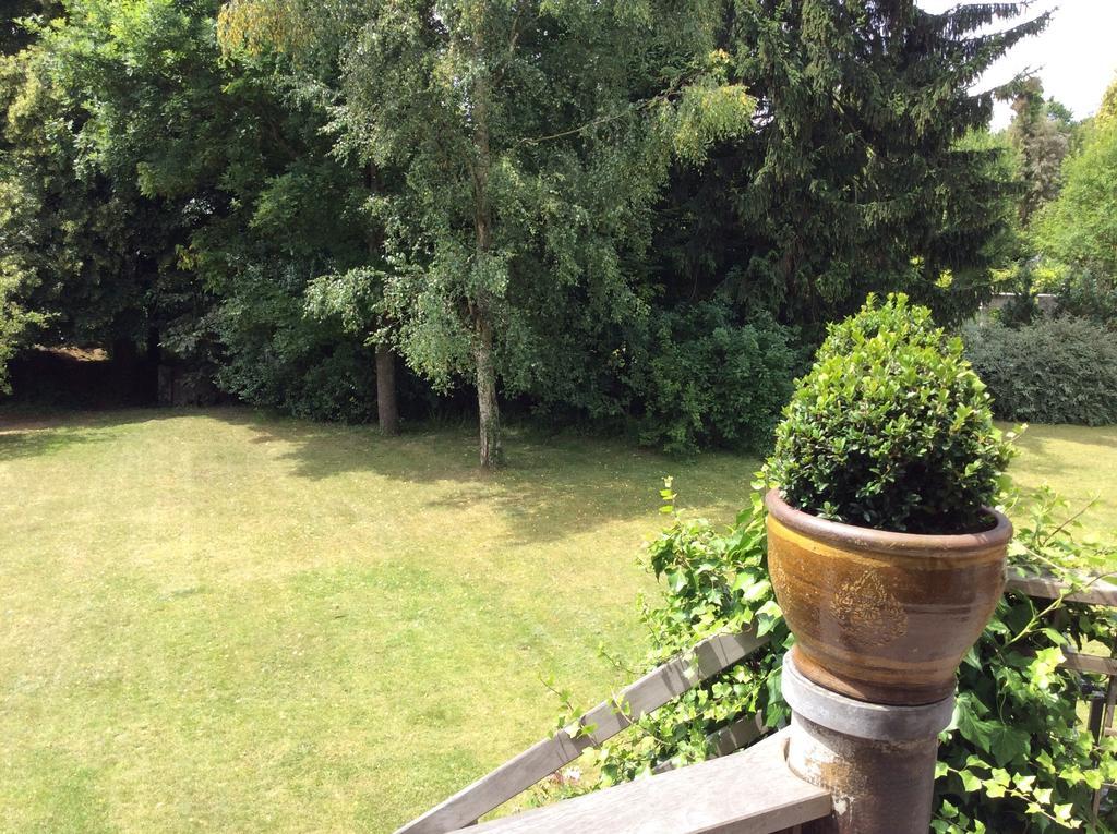 于克勒住宿加早餐旅馆 Uccle 外观 照片